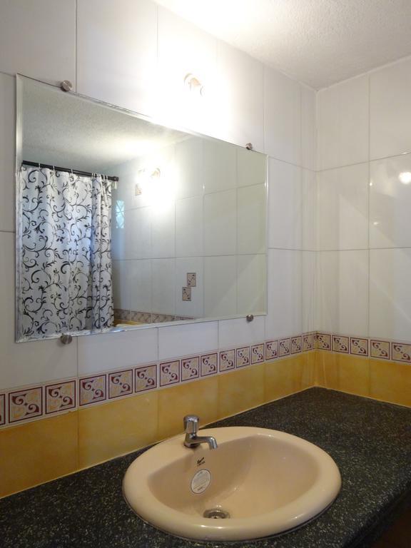 Pinto Guest House Candolim Zimmer foto