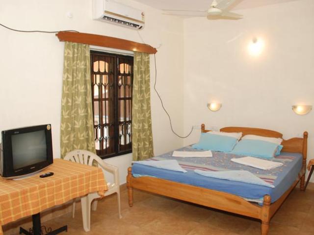 Pinto Guest House Candolim Zimmer foto